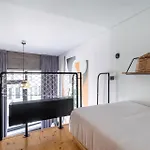 Limehome Rua Da Conceicao 3* פורטו