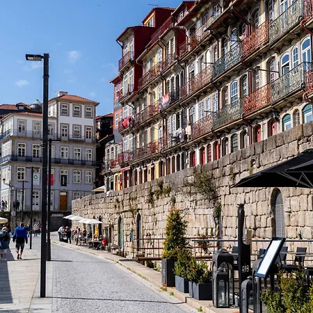 Limehome Rua Da Conceicao 3* 포르투