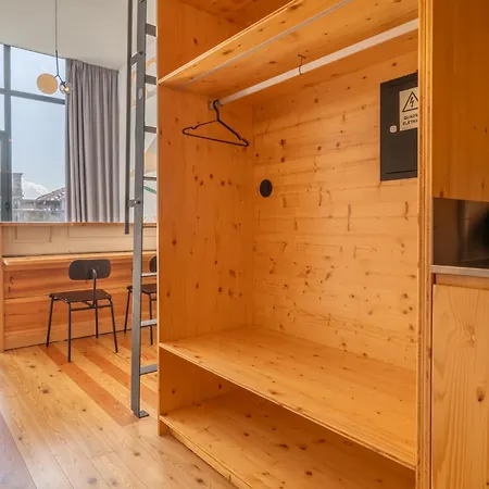 Limehome Rua Da Conceicao Guest house