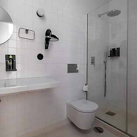 Limehome Rua Da Conceicao Aparthotel 3*