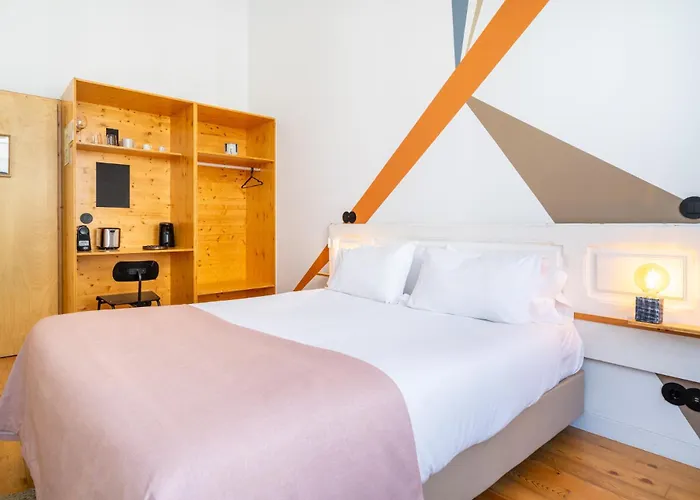 Limehome Rua Da Conceicao شقة فندقية بورتو